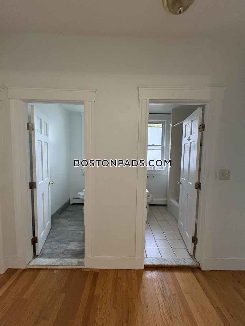 NEWTON - CHESTNUT HILL - 6 Beds, 2.5 Baths - Image 10