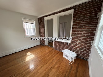 Algonquin Rd. Newton