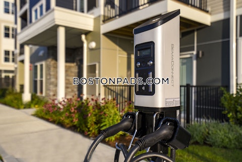 Main St. Winchester photo 25