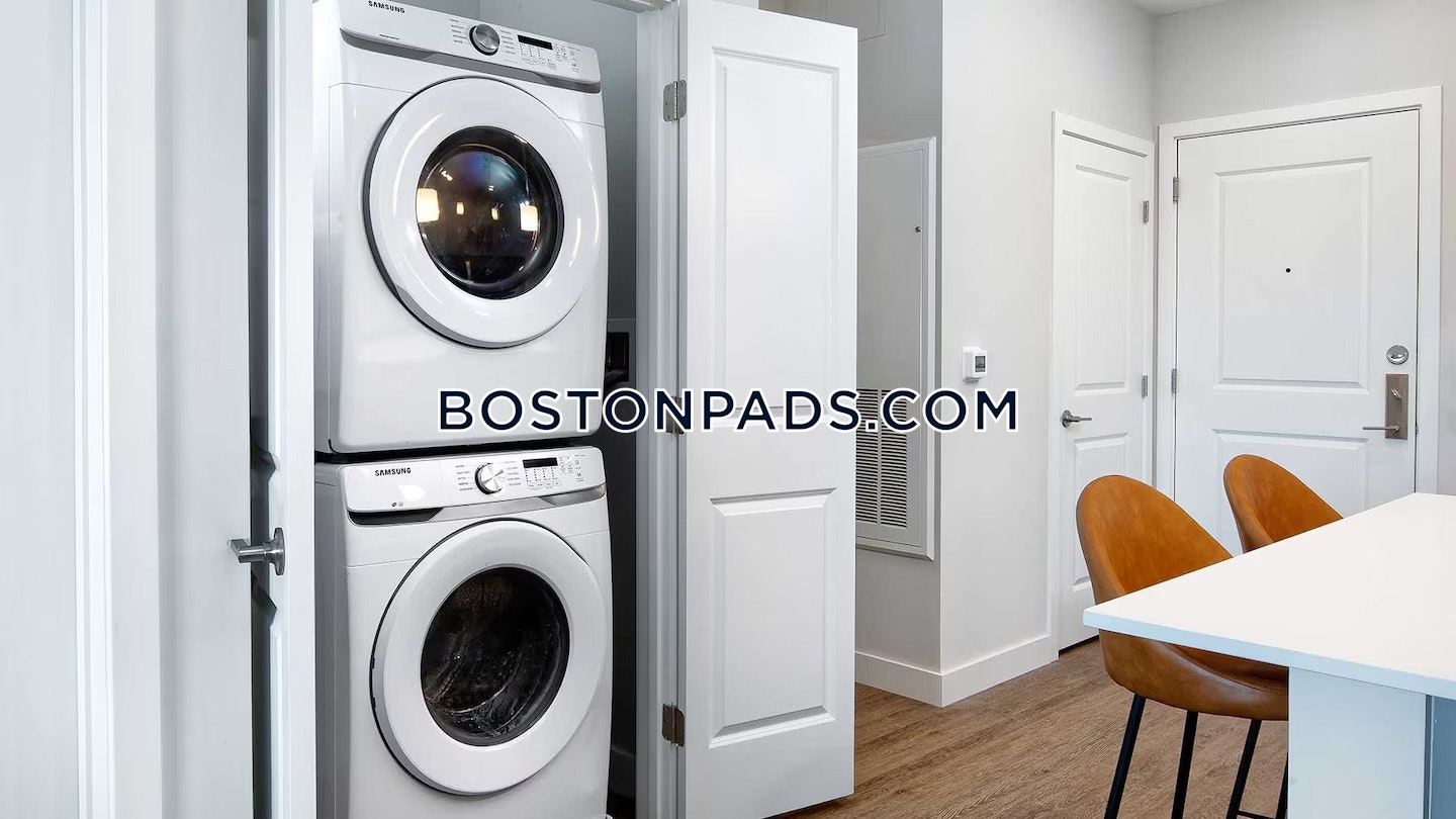 Woburn - 1 Beds, 1 Baths