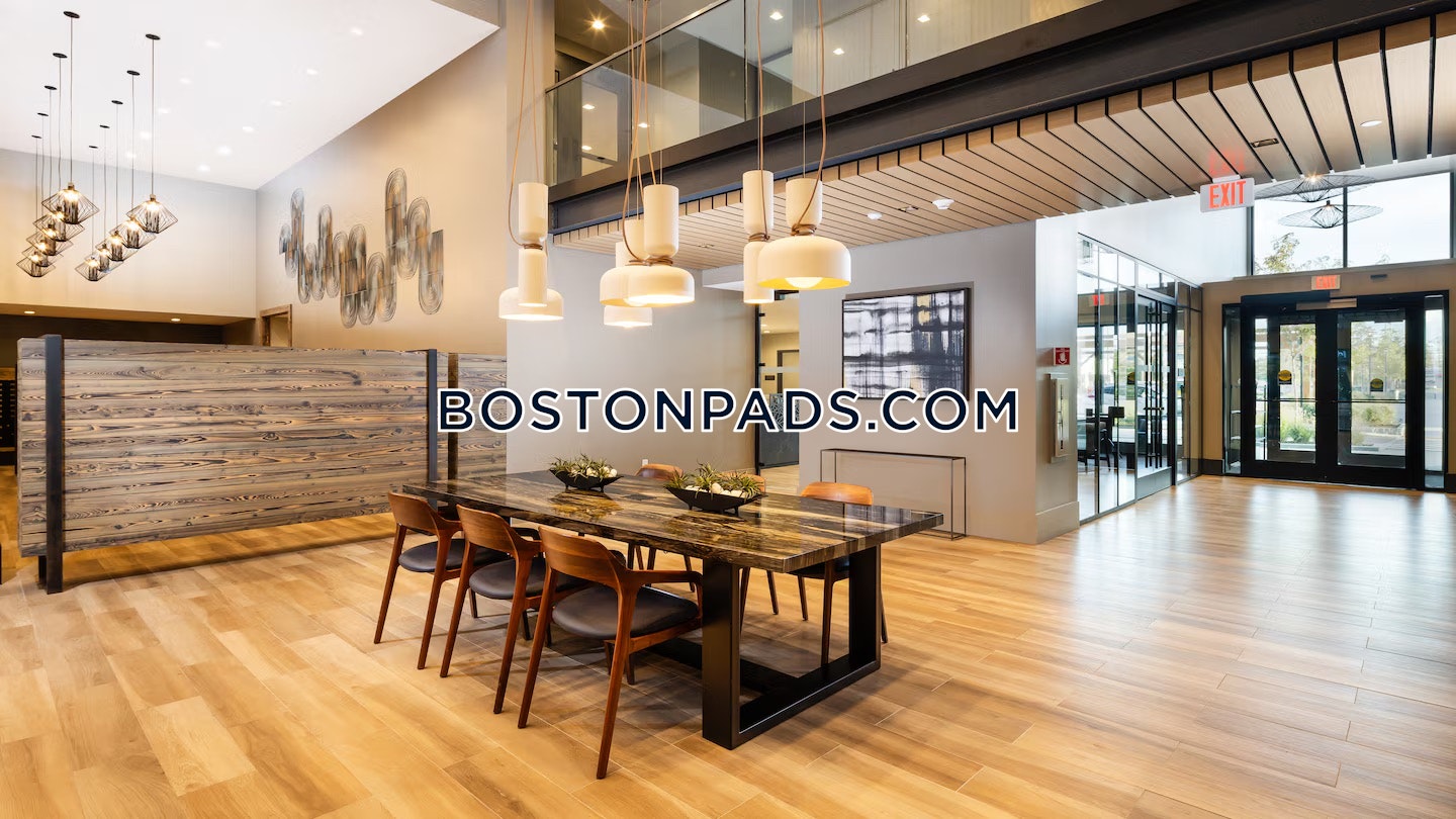 Woburn - 1 Beds, 1 Baths