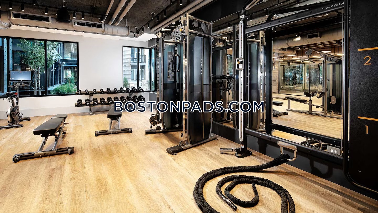 Woburn - 1 Beds, 1 Baths