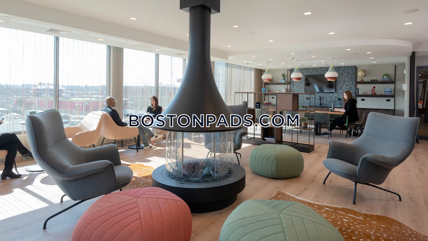 Woburn - 1 Beds, 1 Baths