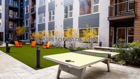 Mishawum Rd. Woburn photo 19