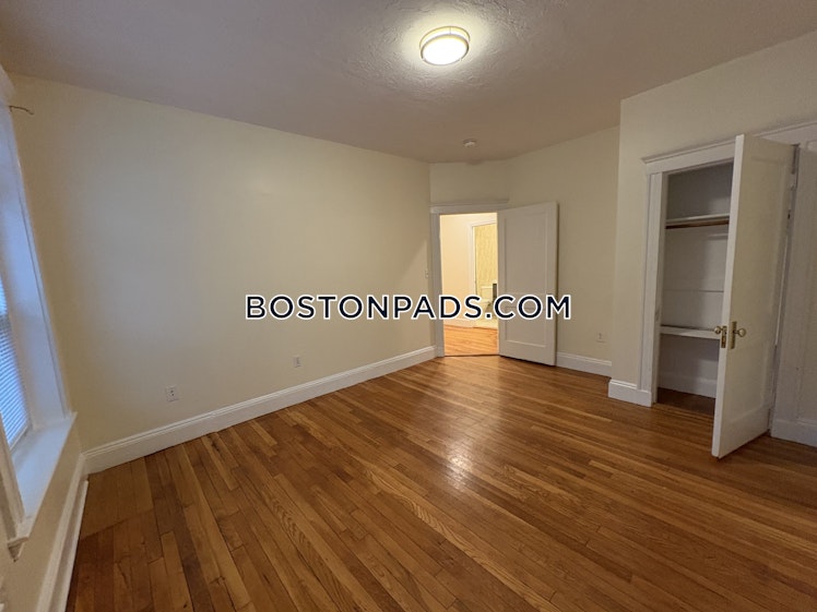 Winthrop Rd., Brookline