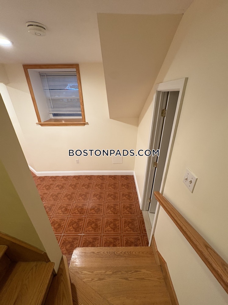 Winthrop Rd., Brookline