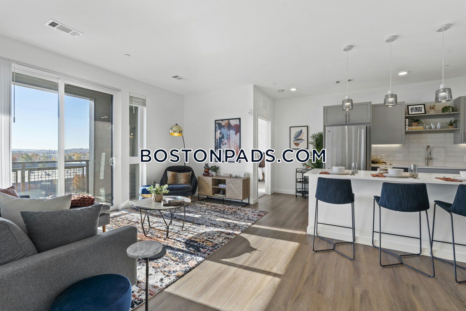 Woburn - 3 Beds, 1 Baths