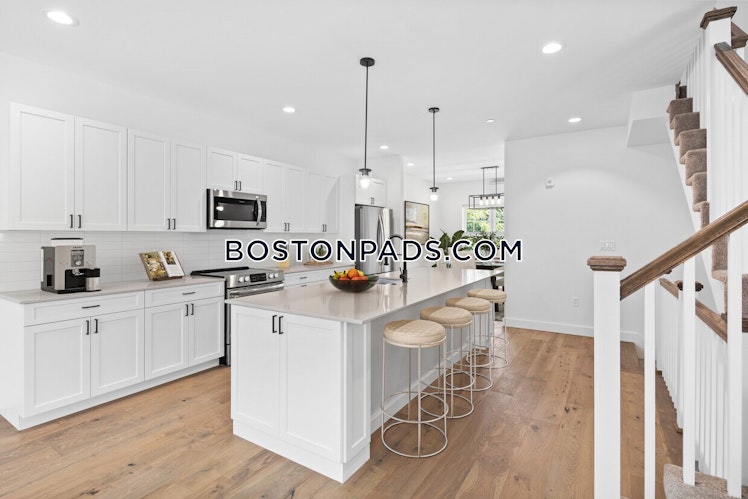 Main St., Wilmington