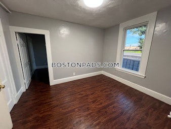 Hollis St. Framingham