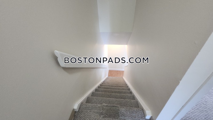 North Beacon St., Boston