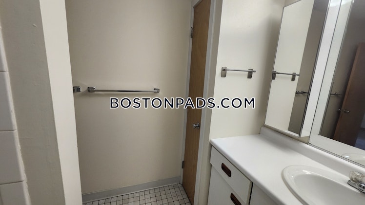 North Beacon St., Boston