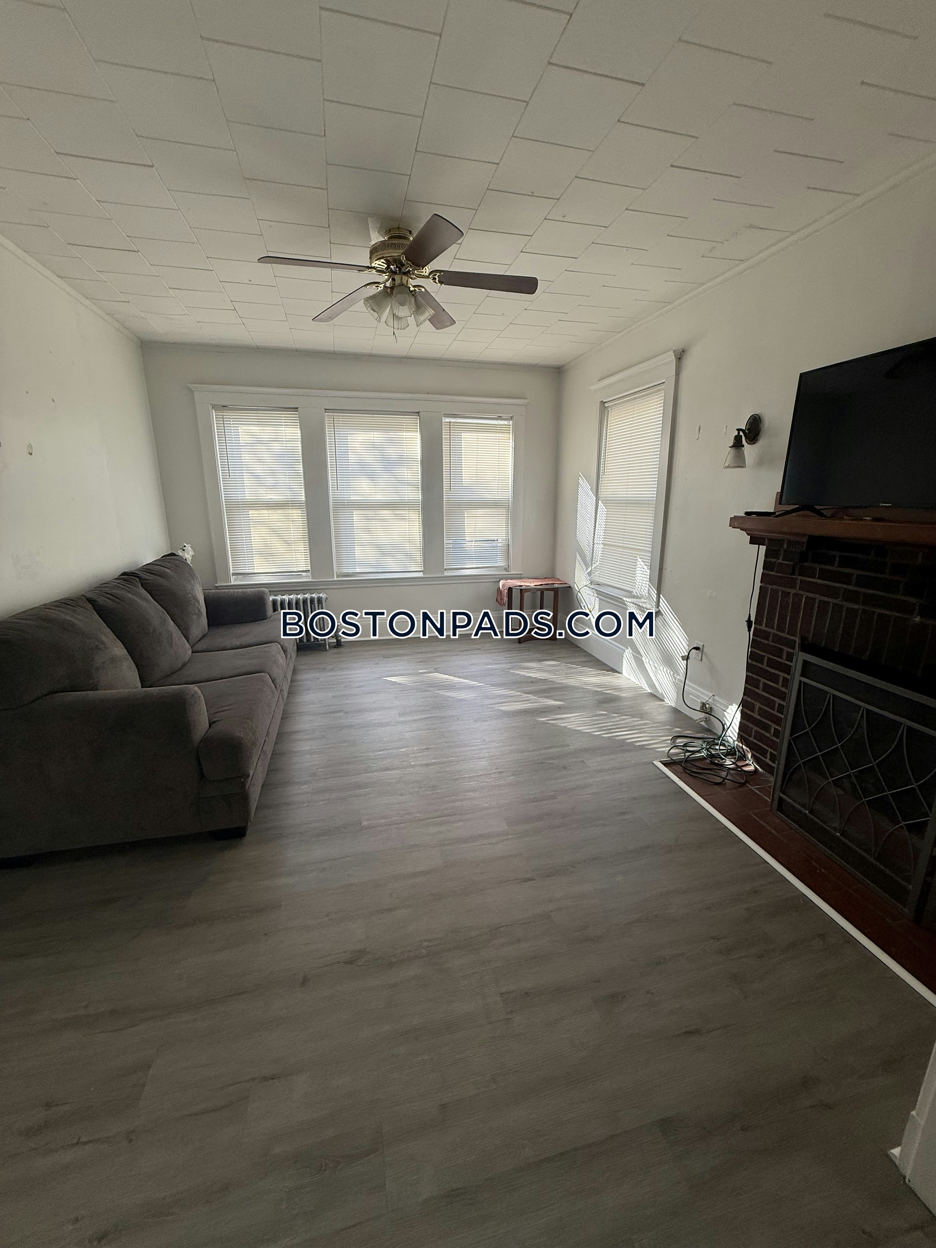 Somerville - 3 Beds, 1 Baths