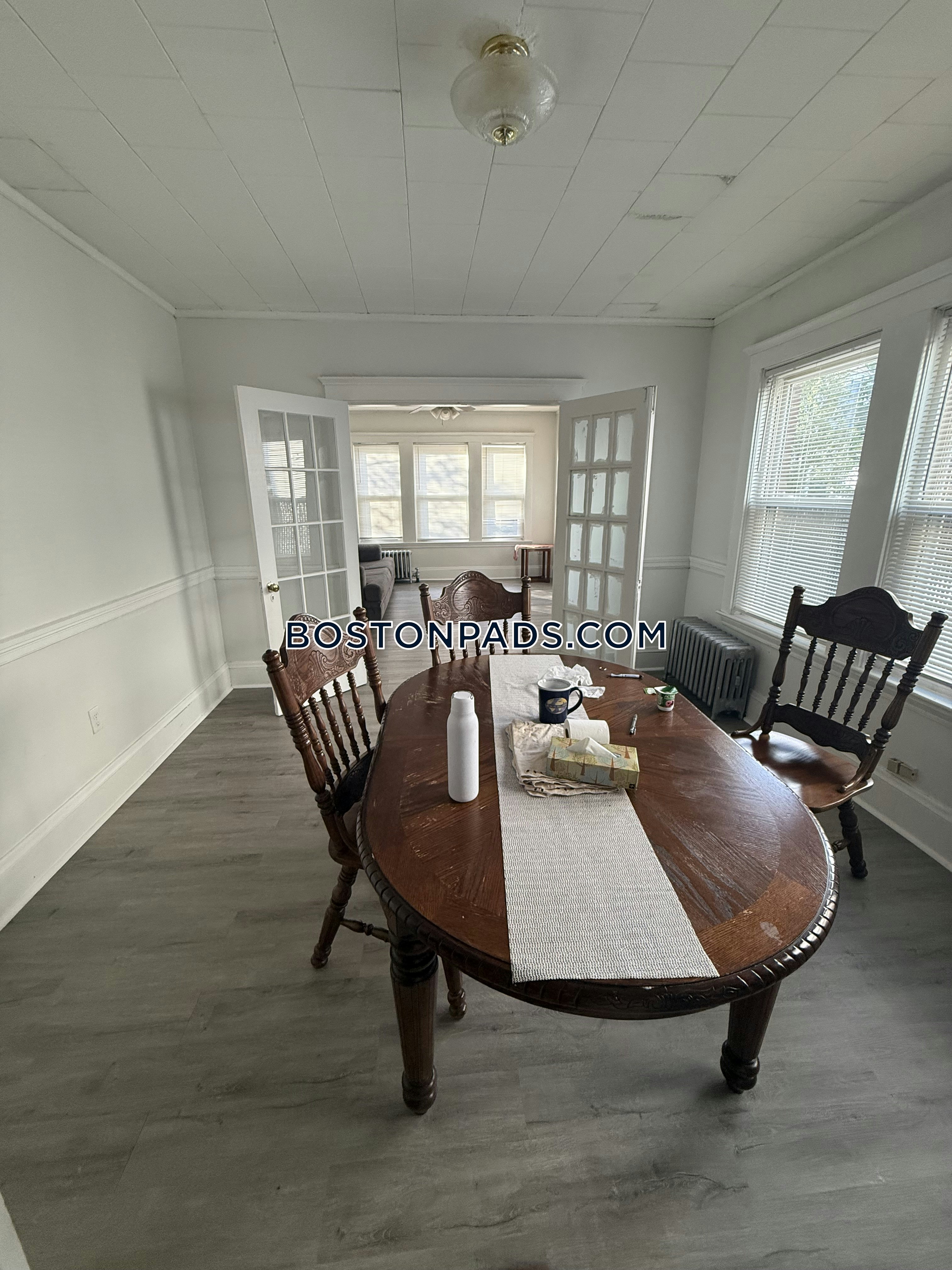 Somerville - 3 Beds, 1 Baths