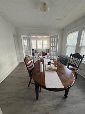 Pinckney St. Somerville