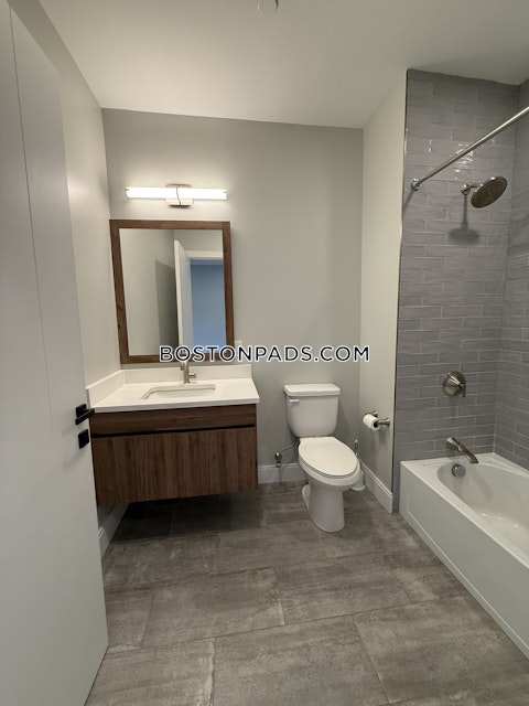 central Somerville photo 22