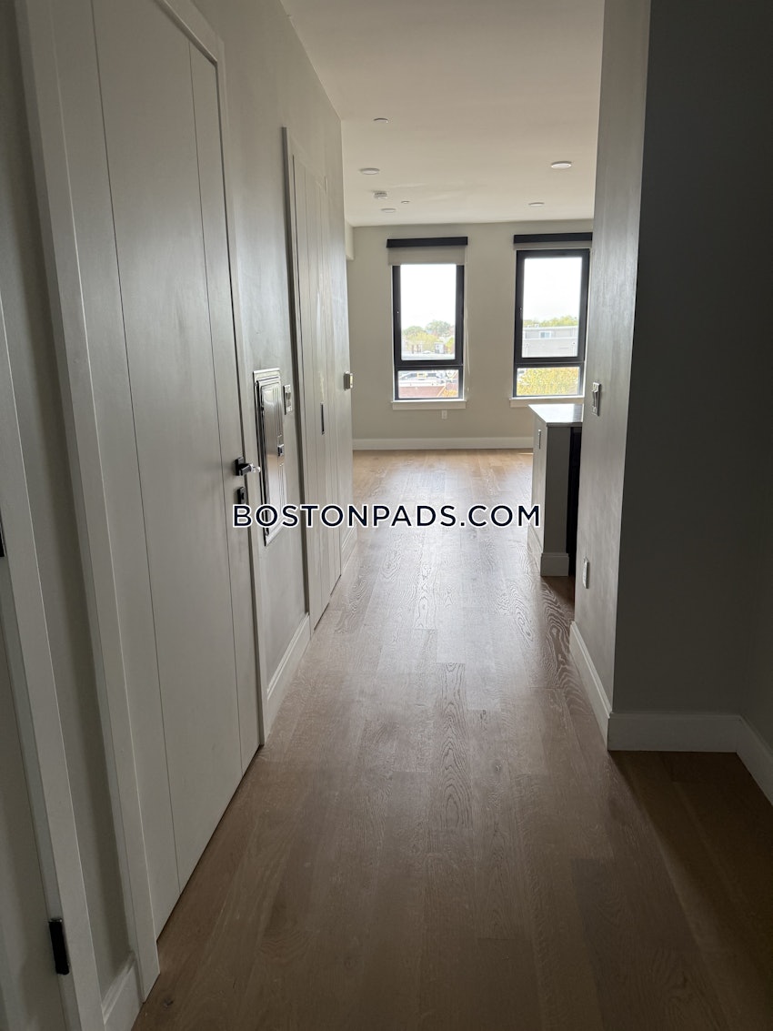 SOMERVILLE - SPRING HILL - 1 Bed, 1 Bath - Image 5