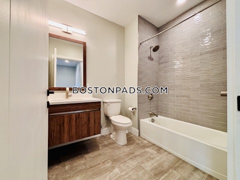 central Somerville photo 23