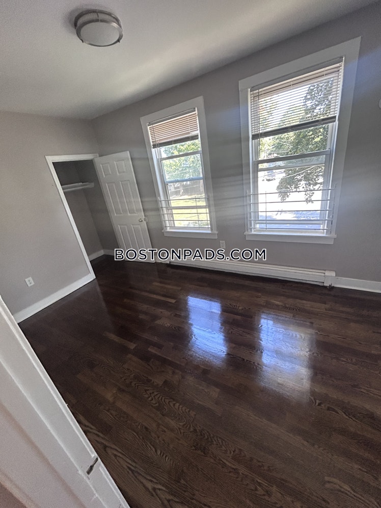 Willowwood St., Boston