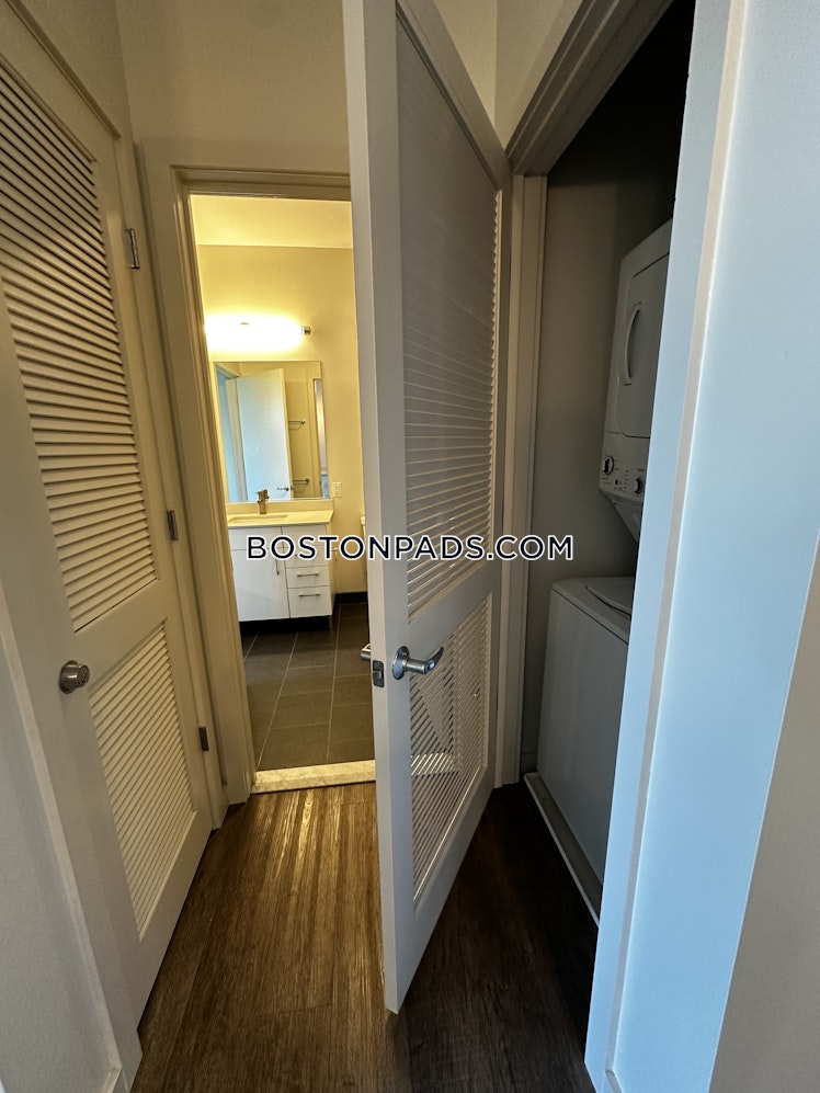 Sidney St., Cambridge