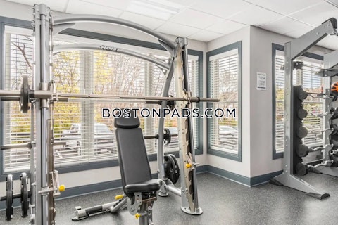 Broadway Lynnfield photo 12