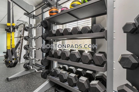 Broadway Lynnfield photo 11