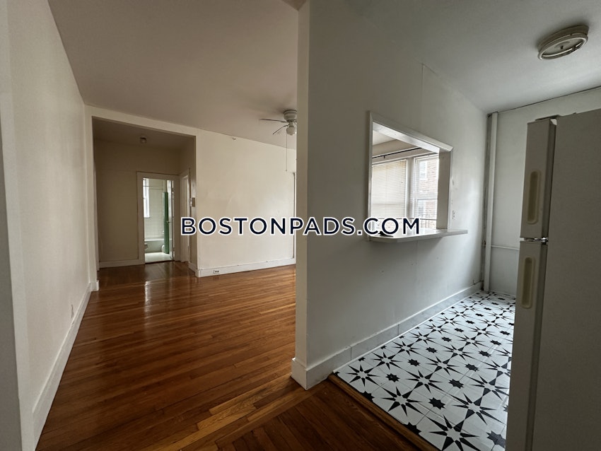 BOSTON - ALLSTON/BRIGHTON BORDER - 2 Beds, 1 Bath - Image 6
