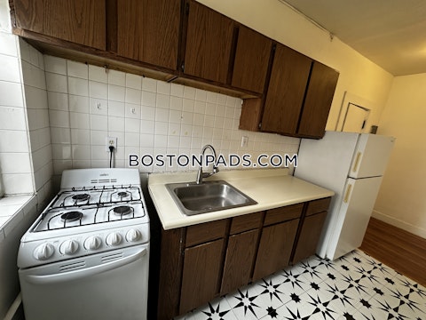 Kelton St. Boston photo 4
