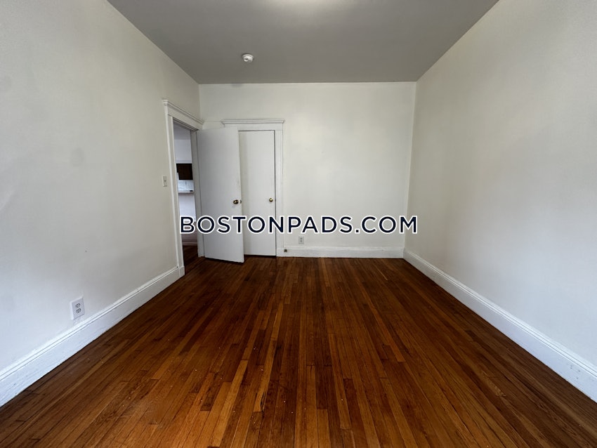BOSTON - ALLSTON/BRIGHTON BORDER - 2 Beds, 1 Bath - Image 19