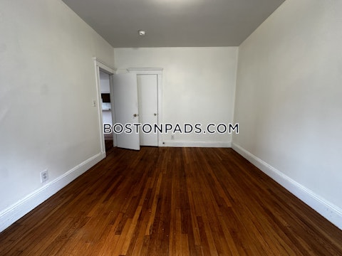 Kelton St. Boston photo 20