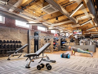 Thorndike St. Lowell