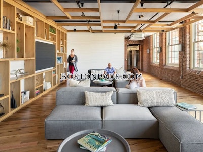 Lowell 1 bedroom 1 baths Luxury in LOWELL - $2,475 No Fee