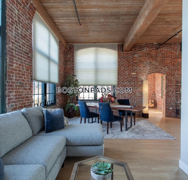 Lawrence St., Lowell