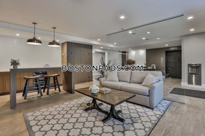 Fairmount Ave. Saugus