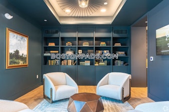 Walk Hill St. Boston