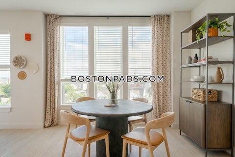 Pond St. Waltham photo 9