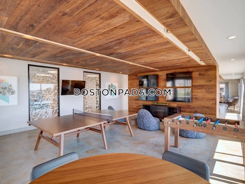 Lynnway Lynn photo 20