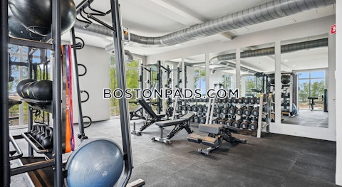 Hanson St. Lynn photo 24