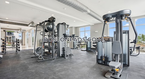 Hanson St. Lynn photo 15