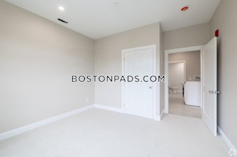 East Central St. Natick