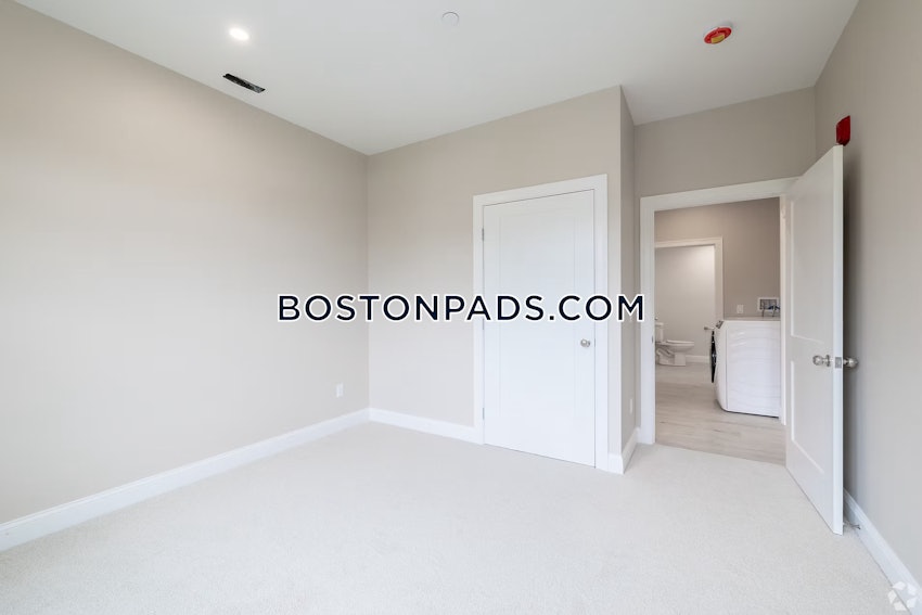 NATICK - 2 Beds, 1 Bath - Image 10