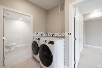 East Central St. Natick