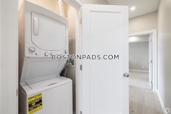 East Central St. Natick