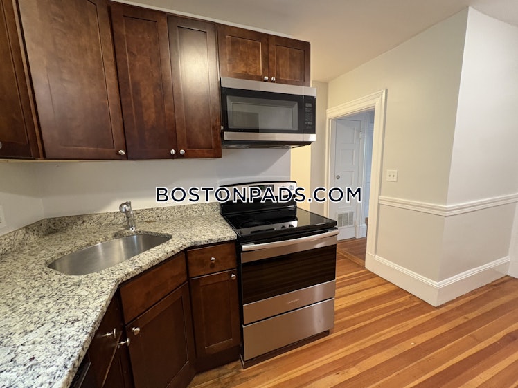 Beacon St., Brookline