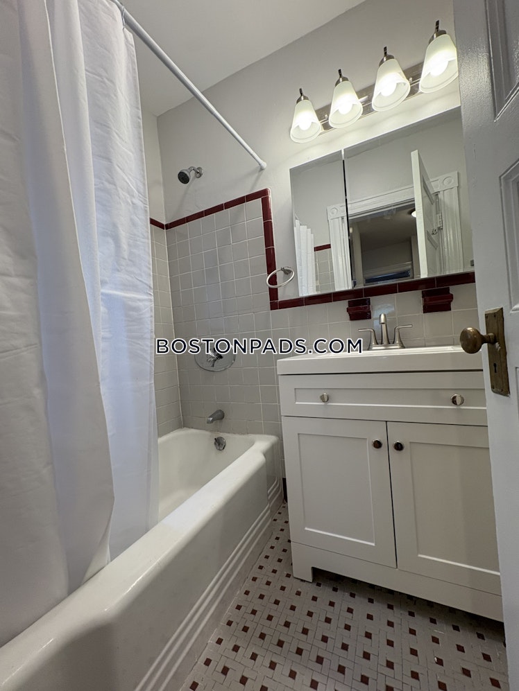 Beacon St., Brookline