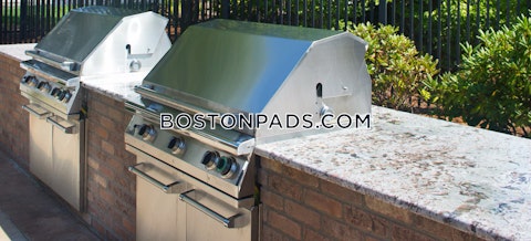 Avalon Dr. Bedford photo 5