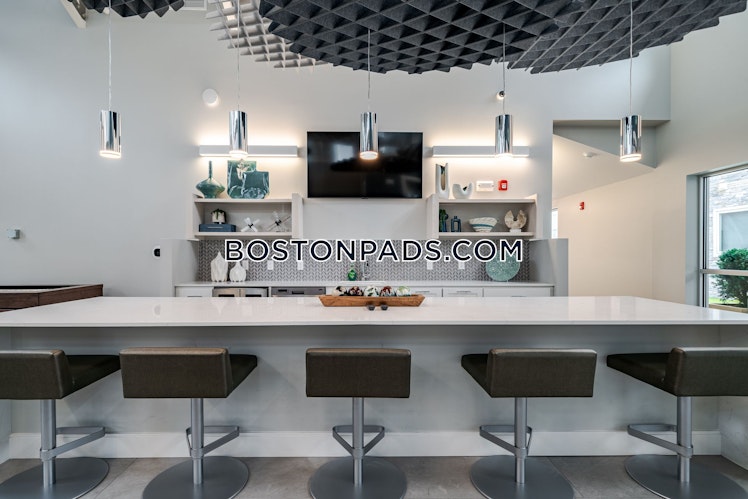 Hopkins St., Wakefield