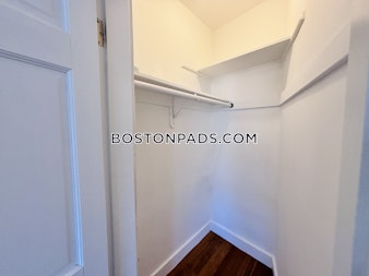 Sutherland Rd. Boston