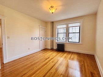 Sutherland Rd. Boston