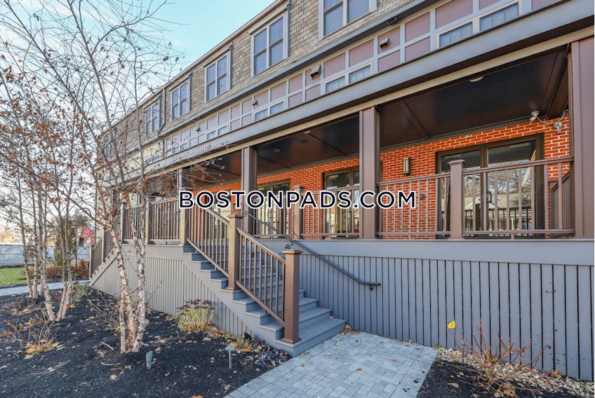 Boston - $3,000+ /month