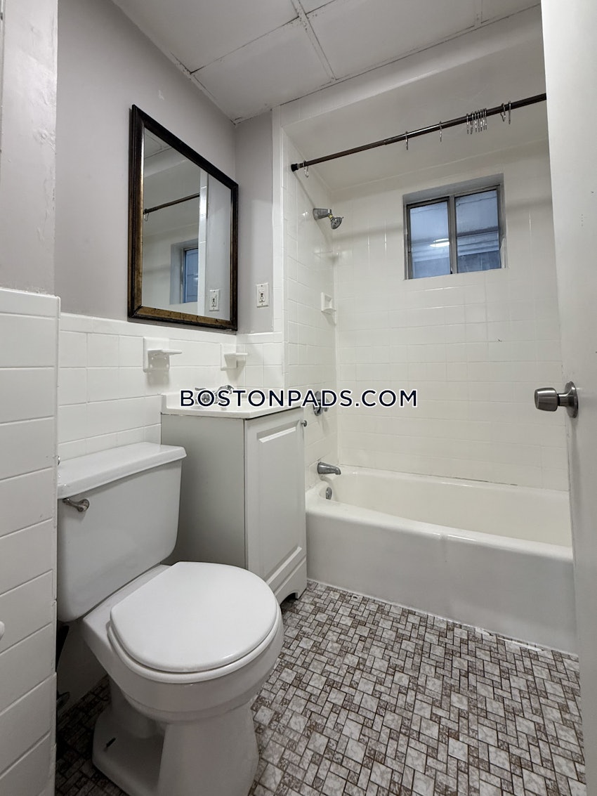 BOSTON - EAST BOSTON - CENTRAL SQ PARK - 4 Beds, 1 Bath - Image 51